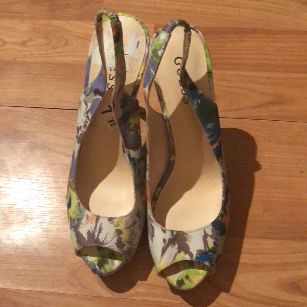 Floral guess heels